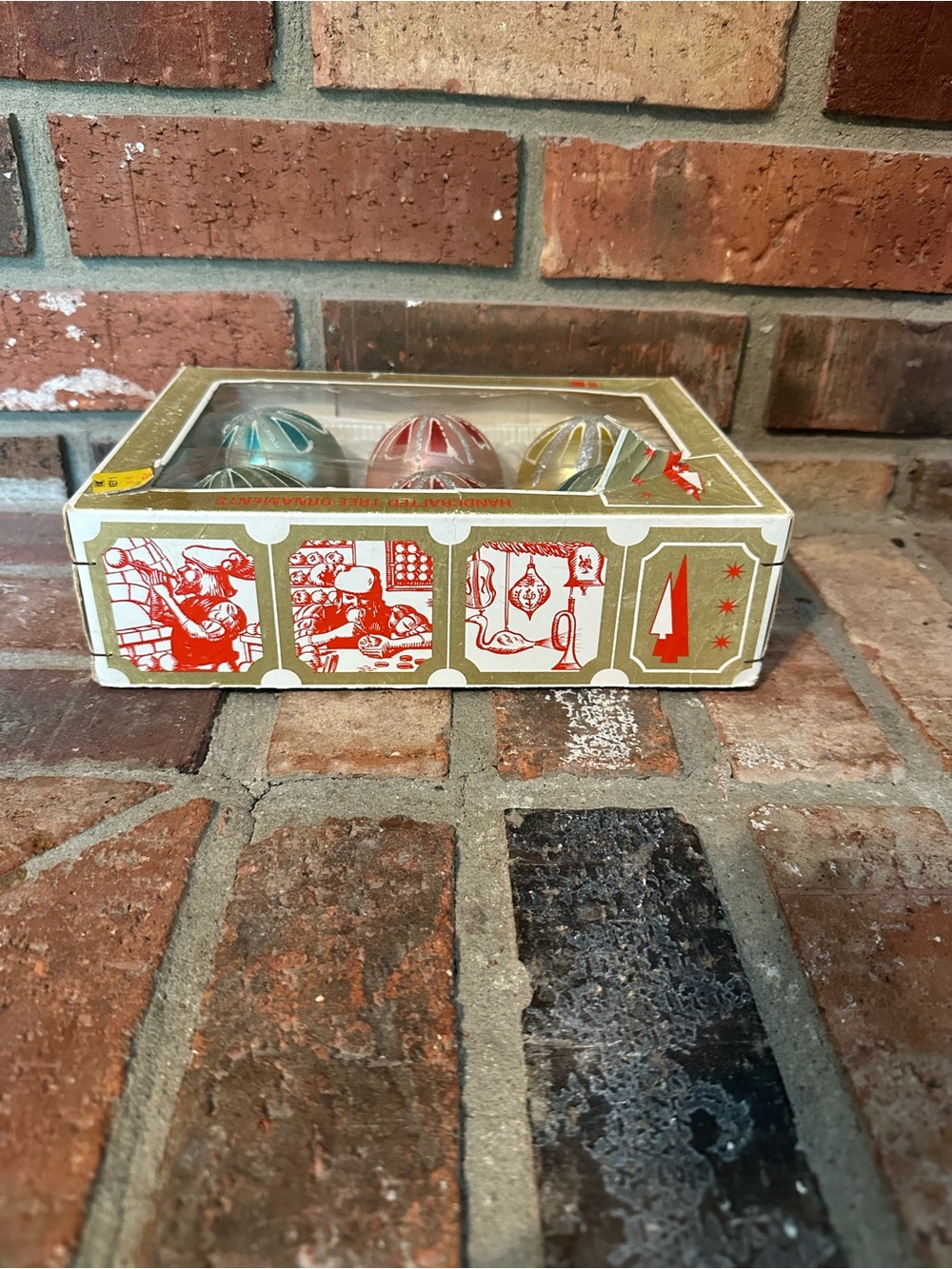 Vintage S S Kresge West Germany Hand Painted Christmas Glass Ornaments Glitter - Picture 4 of 16